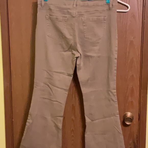 Ladies DG2 jeans size 14P - Picture 3 of 3